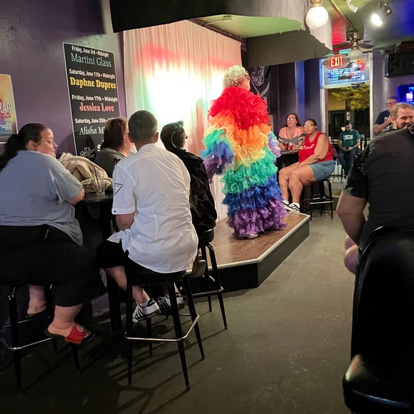 🇺🇸🇱🇻Latvian, USMC Wife, Blue Star Mom, FD Mom, G-Ma, Ally🏳️‍🌈 - Picture 6 of 16